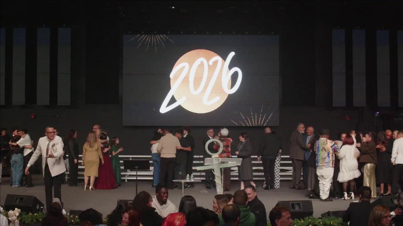 Calvario | New Year's Eve Service | 9:00 PM