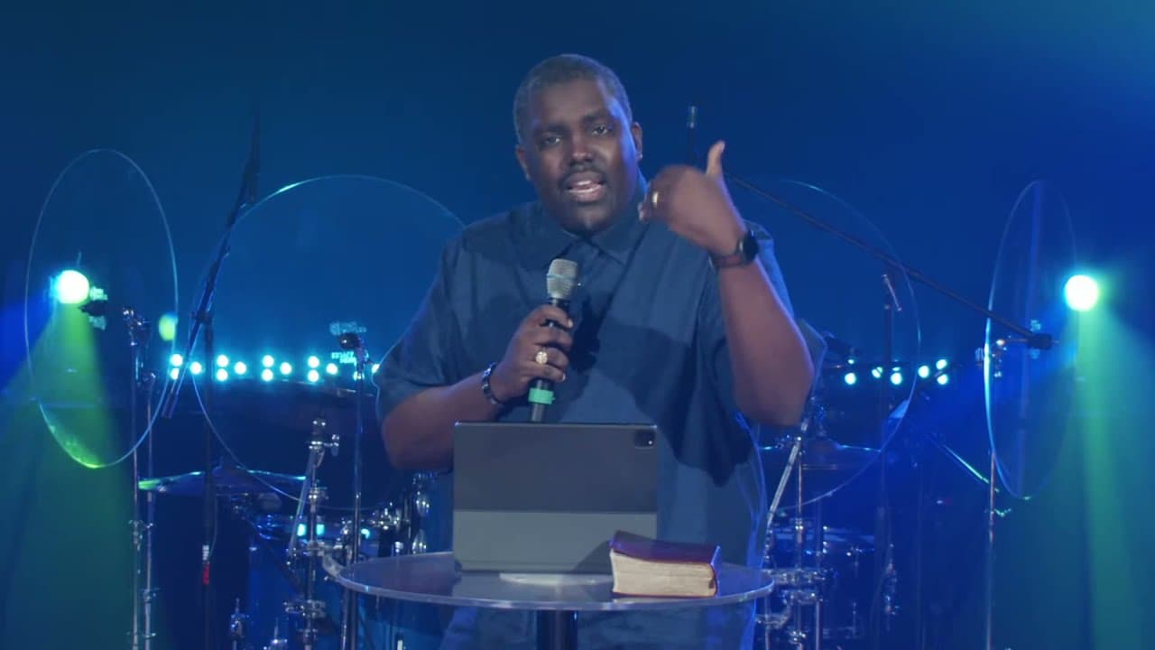 Living Distinction | Pastor William McDowell