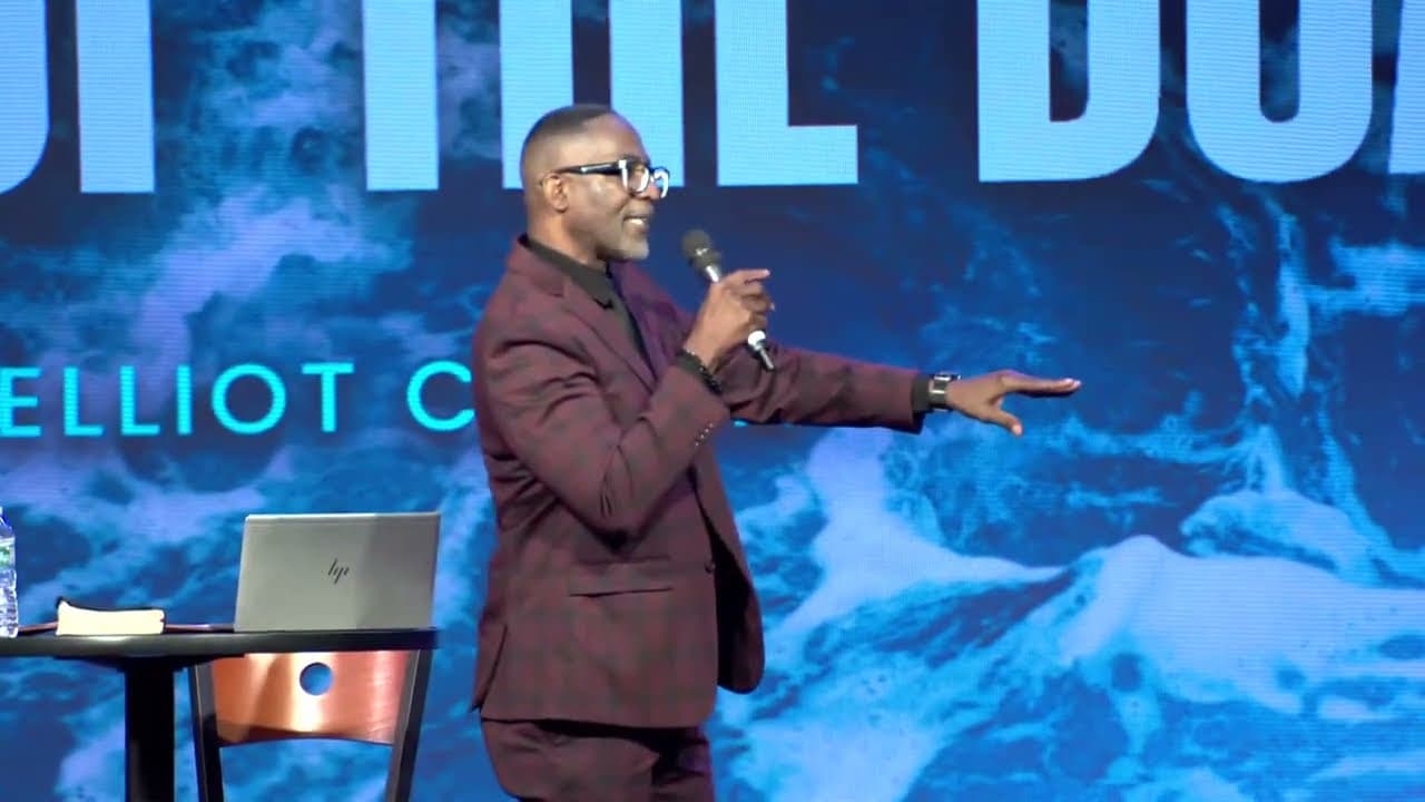 Get Out of The Boat | Pastor Elliott Cohen | ROLCC